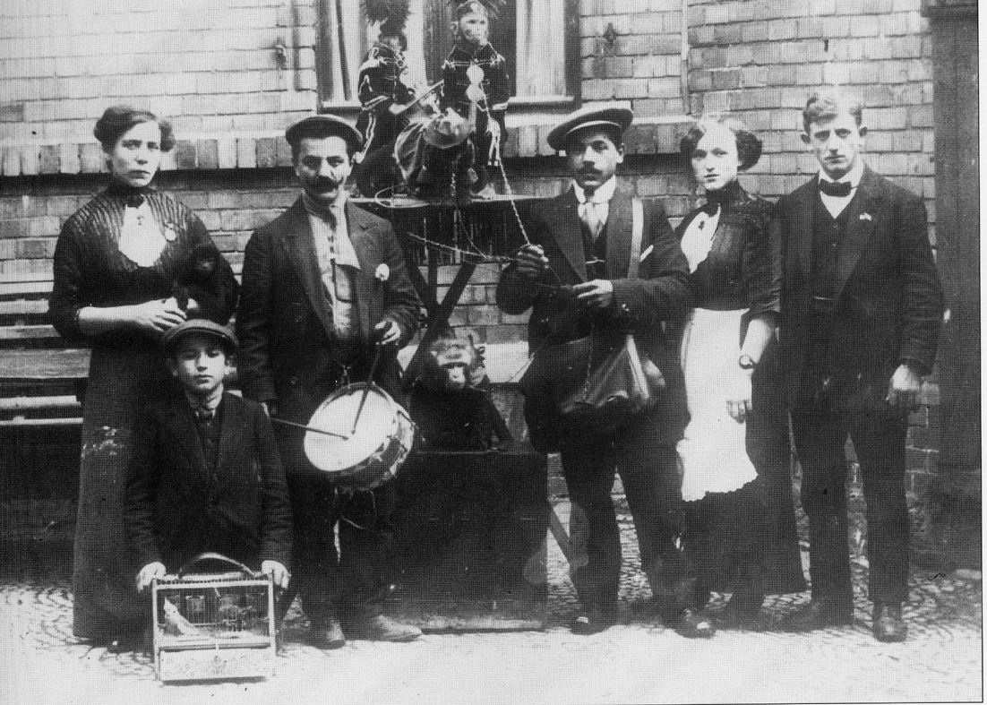 1910-20 circa - Orsanti, musicisti e girovaghi emiliani fino'800/ inizio '900